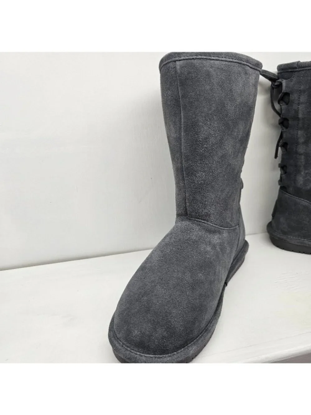 Bearpaw Phyllis II Suede Charcoal Lace up Back Womens Boots Size US 11